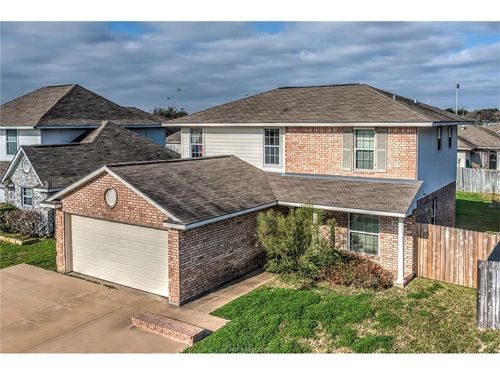 913 Gardenia St, College Station, TX, 77845-5339 | Card Image