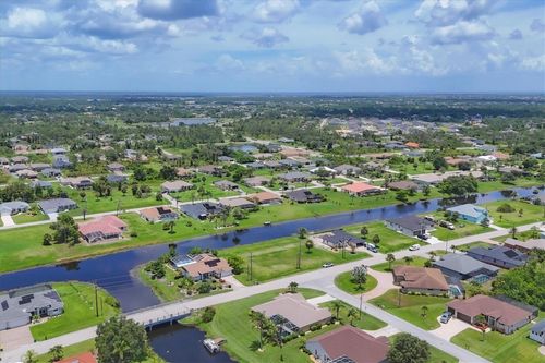 727 Rotonda Cir, Rotonda West, FL, 33947-1831 | Card Image