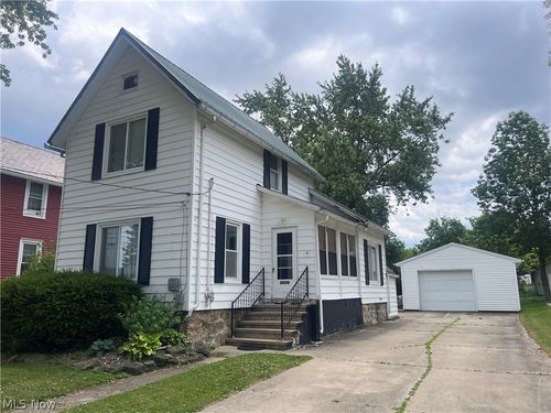 15967 Johnson St, Middlefield, OH, 44062-9497 | Card Image