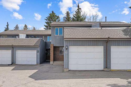 13-803 Varsity Estates Dr Nw, Calgary, AB, T3B4W5 | Card Image