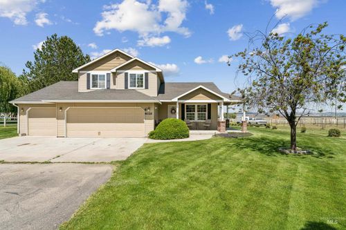 6026 Whispering Hills Dr, Marsing, ID, 83639-8183 | Card Image