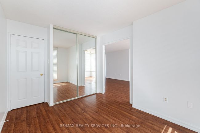 1210 - 20 Cherrytree Dr, Condo with 3 bedrooms, 2 bathrooms and null parking in Brampton ON | Image 32