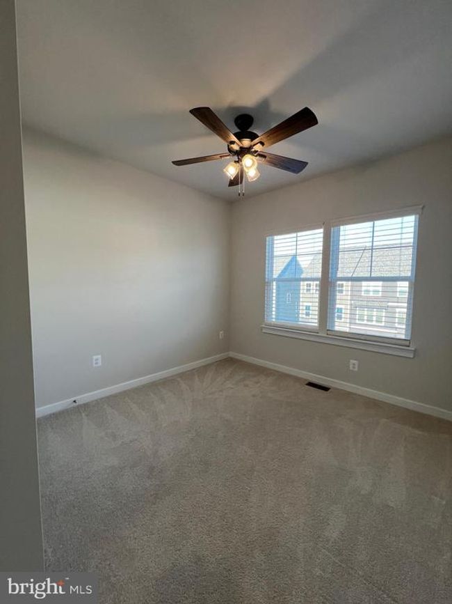 1800 Cherry Birch St, Townhouse with 5 bedrooms, 5 bathrooms and null parking in DUMFRIES VA | Image 49