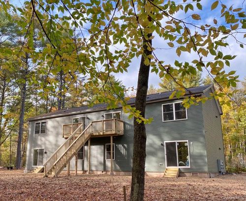 22 Francis Dr, White Lake, NY, 12786-7016 | Card Image