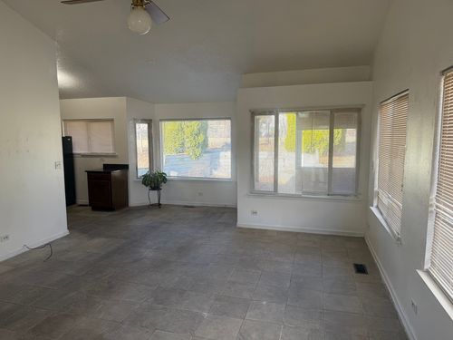 1009 Pheasant Run Ln, Aurora, IL, 60504-5970 | Card Image