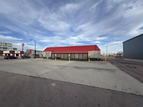 910 Gordon Dr, Sioux City, IA, 51101 | Card Image