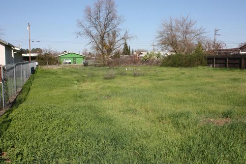 448 S Roberta Way, Marysville, CA, 95901 | Card Image