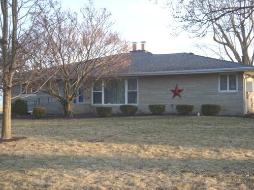 1269 E 500 North Rd, Cissna Park, IL, 60924-8874 | Card Image