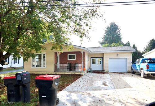 50 W Dave Longaberger Ave, Dresden, OH, 43821-9035 | Card Image