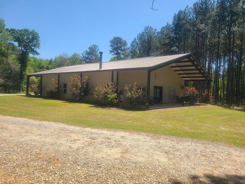 715 Perry Hwy, Hawkinsville, GA, 31036-6752 | Card Image