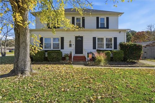 498 Romayne Dr, Newport News, VA, 23601-1727 | Card Image