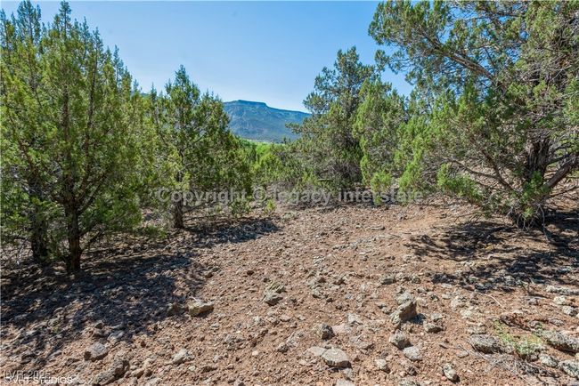 View of mountain background | Image 12