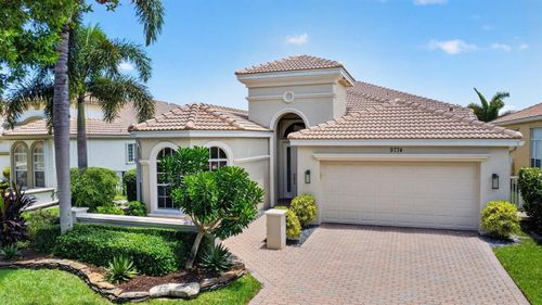9774 Via Elegante, Wellington, FL, 33411 | Card Image