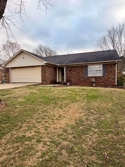 1214 Ridge Dr, Killen, AL, 35645-8028 | Card Image