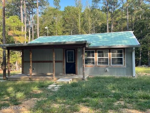 122 Cabin Cir, Camden, TN, 38320-7179 | Card Image