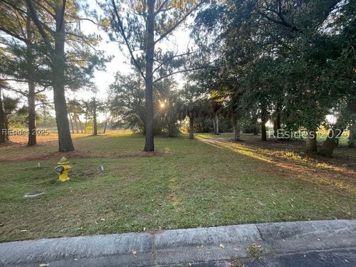 39 Shear Water Dr, Hilton Head Island, SC, 29926-6609 | Card Image