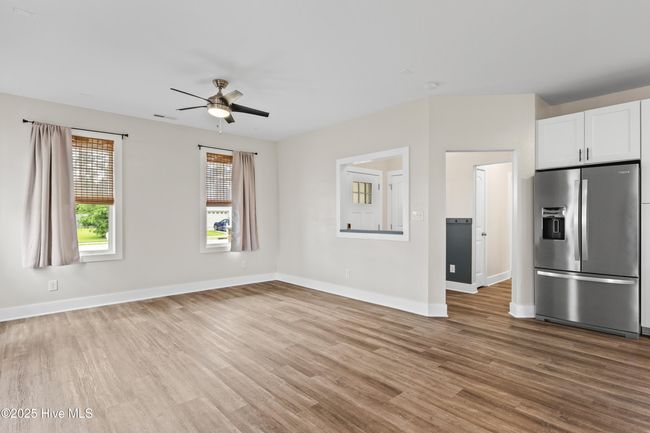 712 Ashley Meadow Ln, House other with 3 bedrooms, 2 bathrooms and 2 parking in Jacksonville NC | Image 7