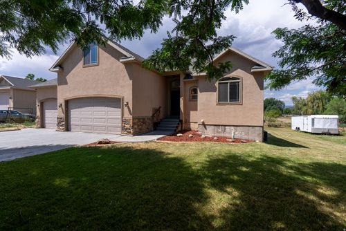 51 E 1100 S, Vernal, UT, 84078-4736 | Card Image