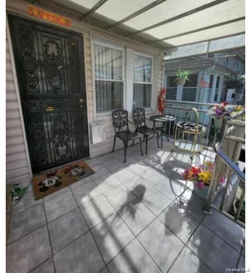 13222 101st Ave, South Richmond Hill, NY, 11419-2315 | Card Image