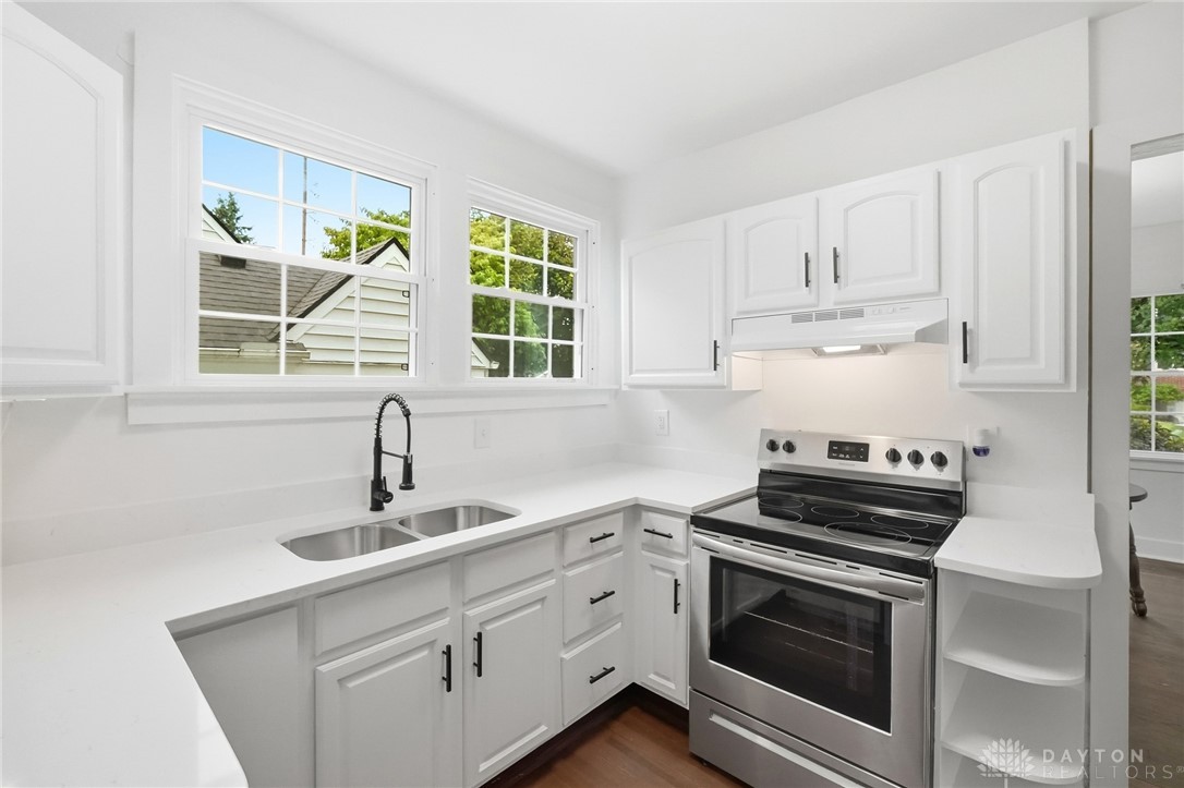 Residential in Oakwood 5
