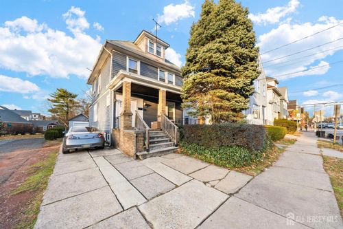 251 Hamilton St, New Brunswick, NJ, 08901-2205 | Card Image