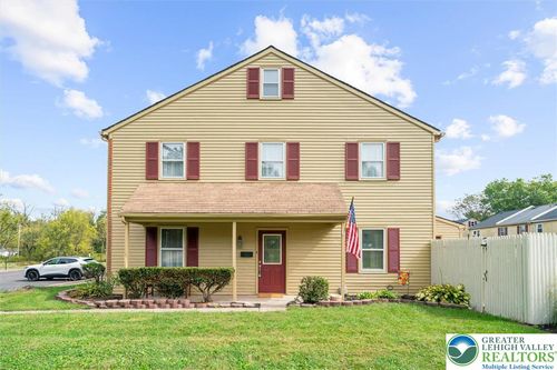 206 Yardley Ct, QUAKERTOWN, PA, 18951-1369 | Card Image