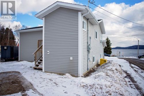 16 Cedar Lane, Springdale, NL, A0J1T0 | Card Image