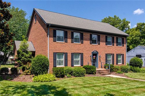 5404 Pondfield Dr, Greensboro, NC, 27410-9167 | Card Image