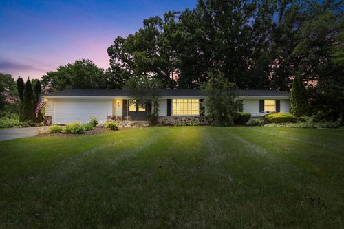 17755 Senlac Ln, Brookfield, WI, 53045-1314 | Card Image