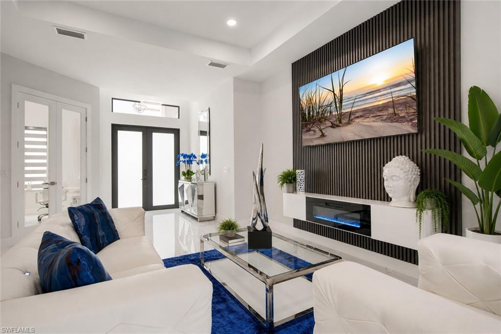 Residential in CAPE CORAL 4
