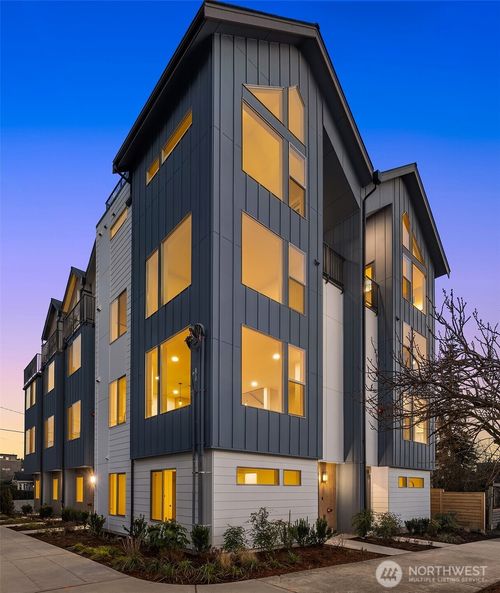 5718 14th Ave Nw, Seattle, WA, 98107-2933 | Card Image