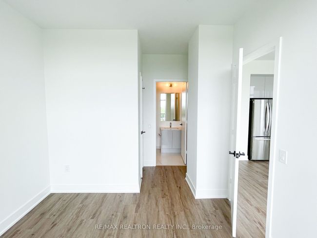 320 - 60 George Butchart Dr, Condo with 2 bedrooms, 2 bathrooms and null parking in North York ON | Image 16