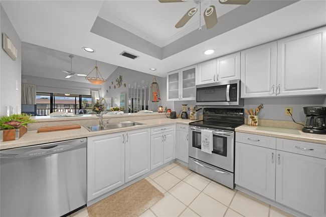 B10 - 245 Coldeway Dr, Condo with 2 bedrooms, 2 bathrooms and null parking in Punta Gorda FL | Image 12