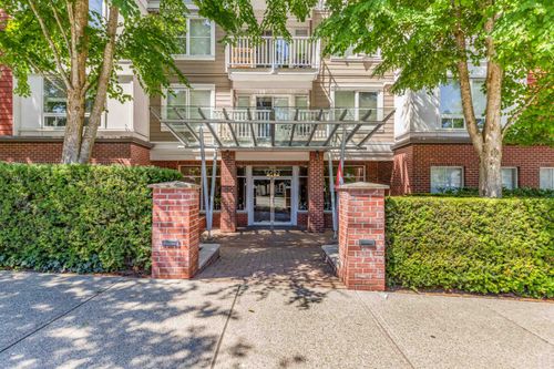 210-12283 224 St, Maple Ridge, BC, V2X8Z3 | Card Image
