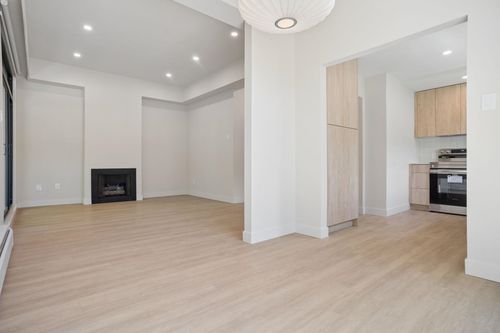 1060 Cypress Street, Vancouver, BC, V6J3K5 | Card Image