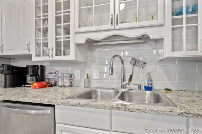 139 49 Th St, House other with 3 bedrooms, 1 bathrooms and null parking in Tulsa OK | Image 8