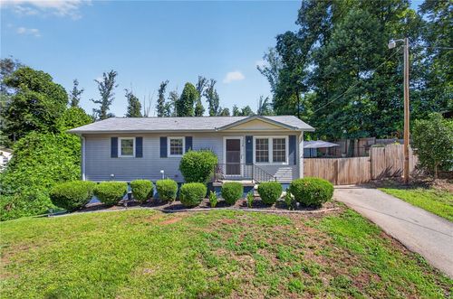 116 Oak Ridge Cir, Seneca, SC, 29678-1033 | Card Image