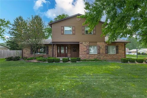 1951 Scotch Pine Dr, Beavercreek, OH, 45432-1843 | Card Image