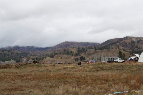 200 E Prairie Rd, Prairie, ID, 83647-5007 | Card Image