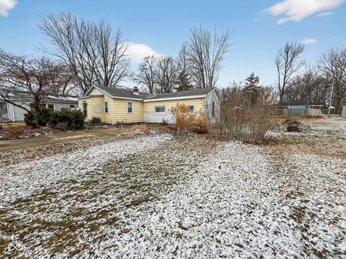 918 W Fourth St, Greenfield, IN, 46140-1901 | Card Image