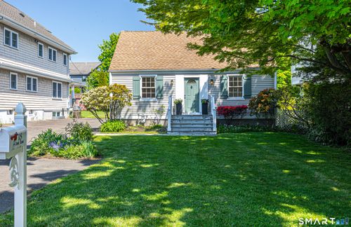 18 Cook Rd, Stamford, CT, 06902-7749 | Card Image