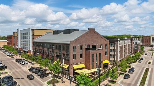 apt-212-901 2nd Ave, Coralville, IA, 52241-2244 | Card Image
