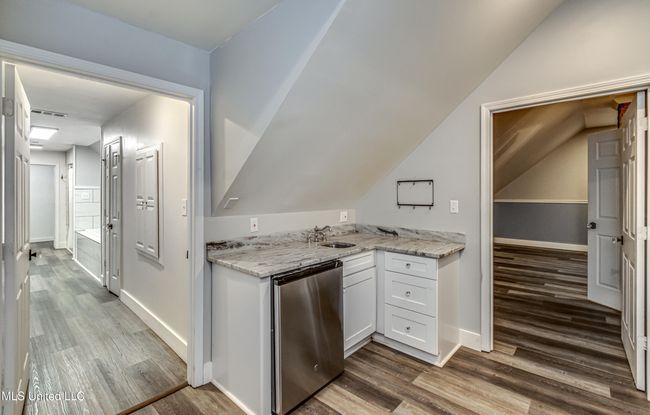 105 N Raymond St-42 | Image 40