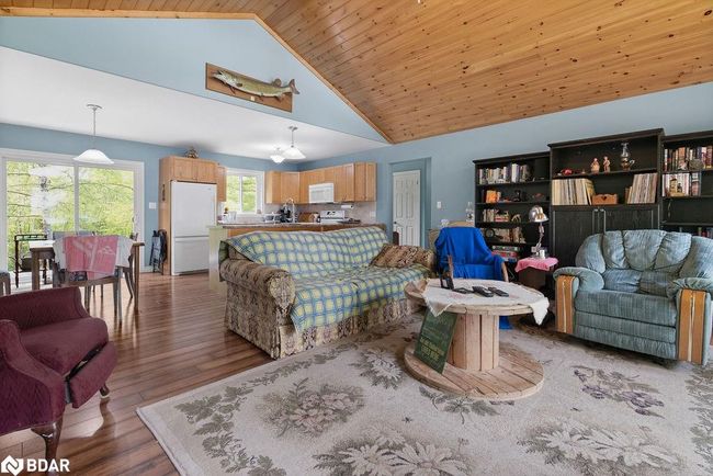 17 Chester Lane, House other with 3 bedrooms, 2 bathrooms and 8 parking in Kirkfield ON | Image 6