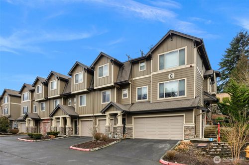 g105-1900 Weaver Road, Snohomish, WA, 98290 | Card Image