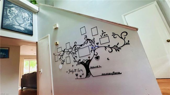 Foyer | Image 25