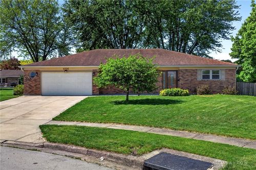 4006 Loop Dr, Englewood, OH, 45322-2661 | Card Image