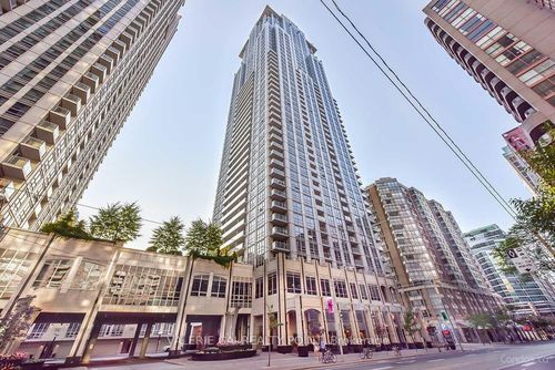 502-763 Bay St, Toronto, ON, M5G2R3 | Card Image