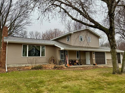 111 Cherry Ave, Bird Island, MN, 55310-1119 | Card Image