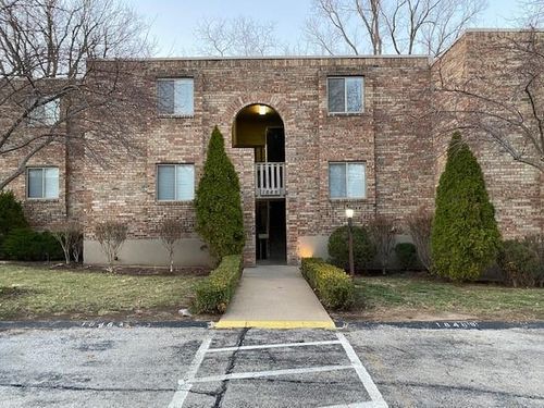 c-1848 97th St, Kansas City, MO, 64131-3458 | Card Image